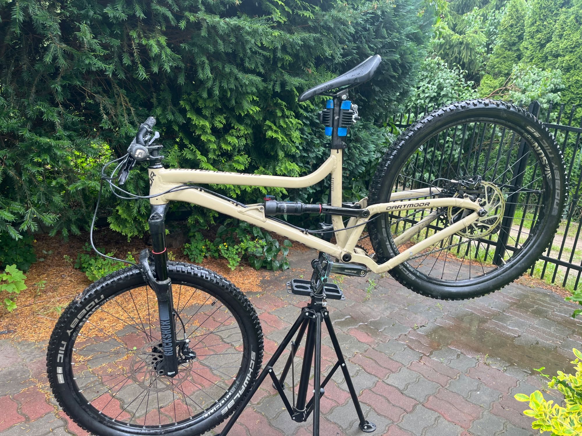 Rama full Dartmoor Bluebird Pro M