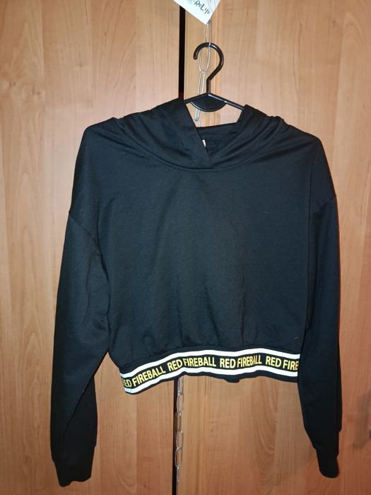 Ta bluza crop top