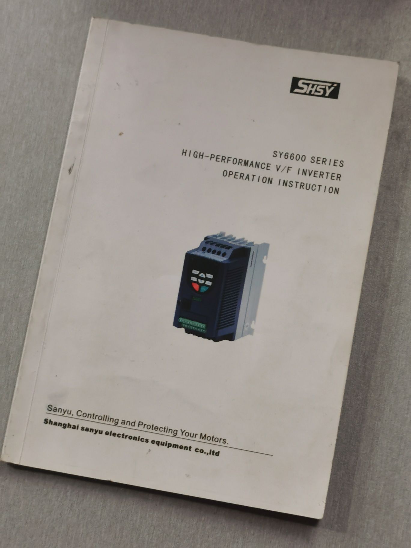 Inwerter SHSY SY6600 v/f control 1.5kW 7A 0-600 Hz
