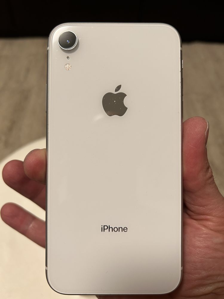 Iphone Xr - 64 Gb