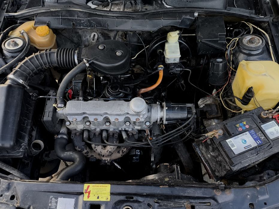 Opel Vektra A 1.6 Бензин в гарному стані Вектра авто машина