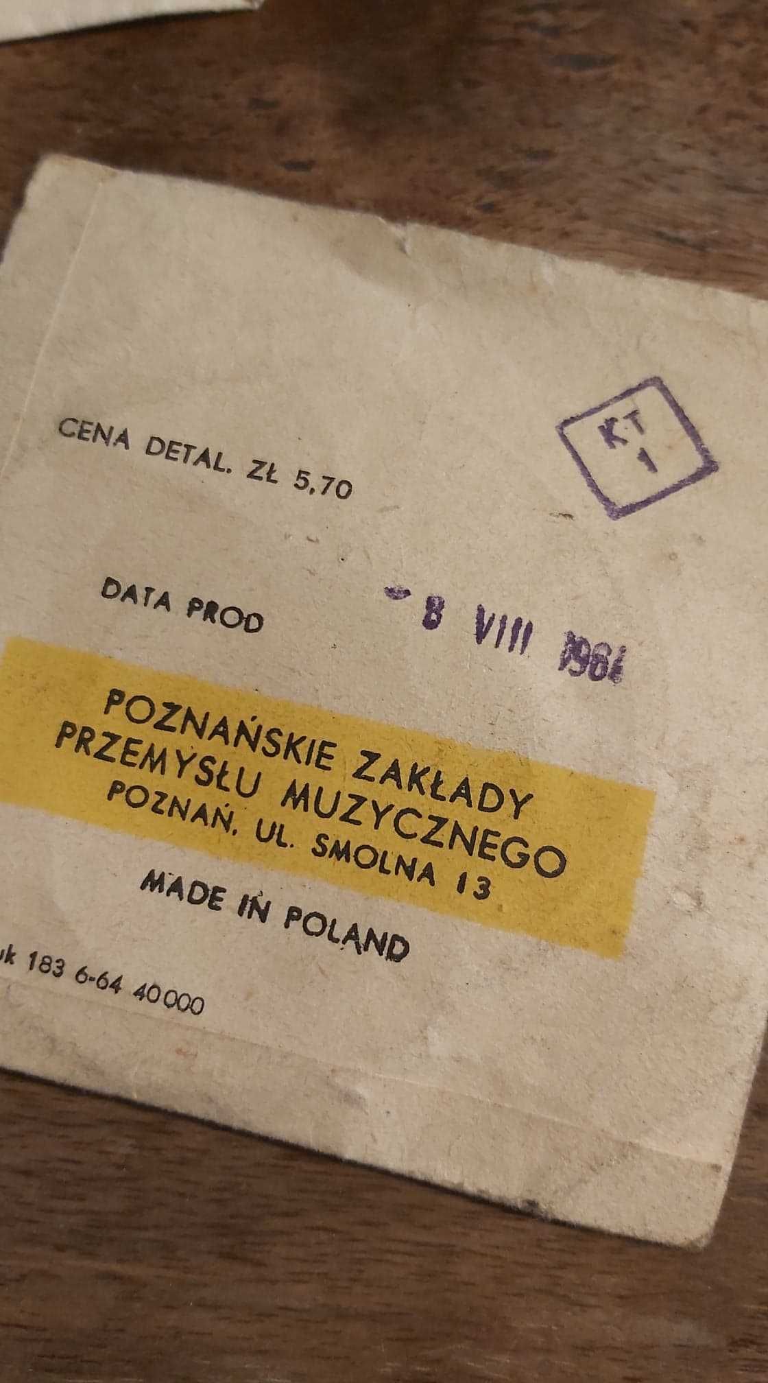 Struny PRL gitarowe Poznań Garbary 1964 rok 7 sztuk. Cena za komplet !