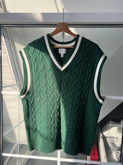 Вʼязаний жилет від H&M