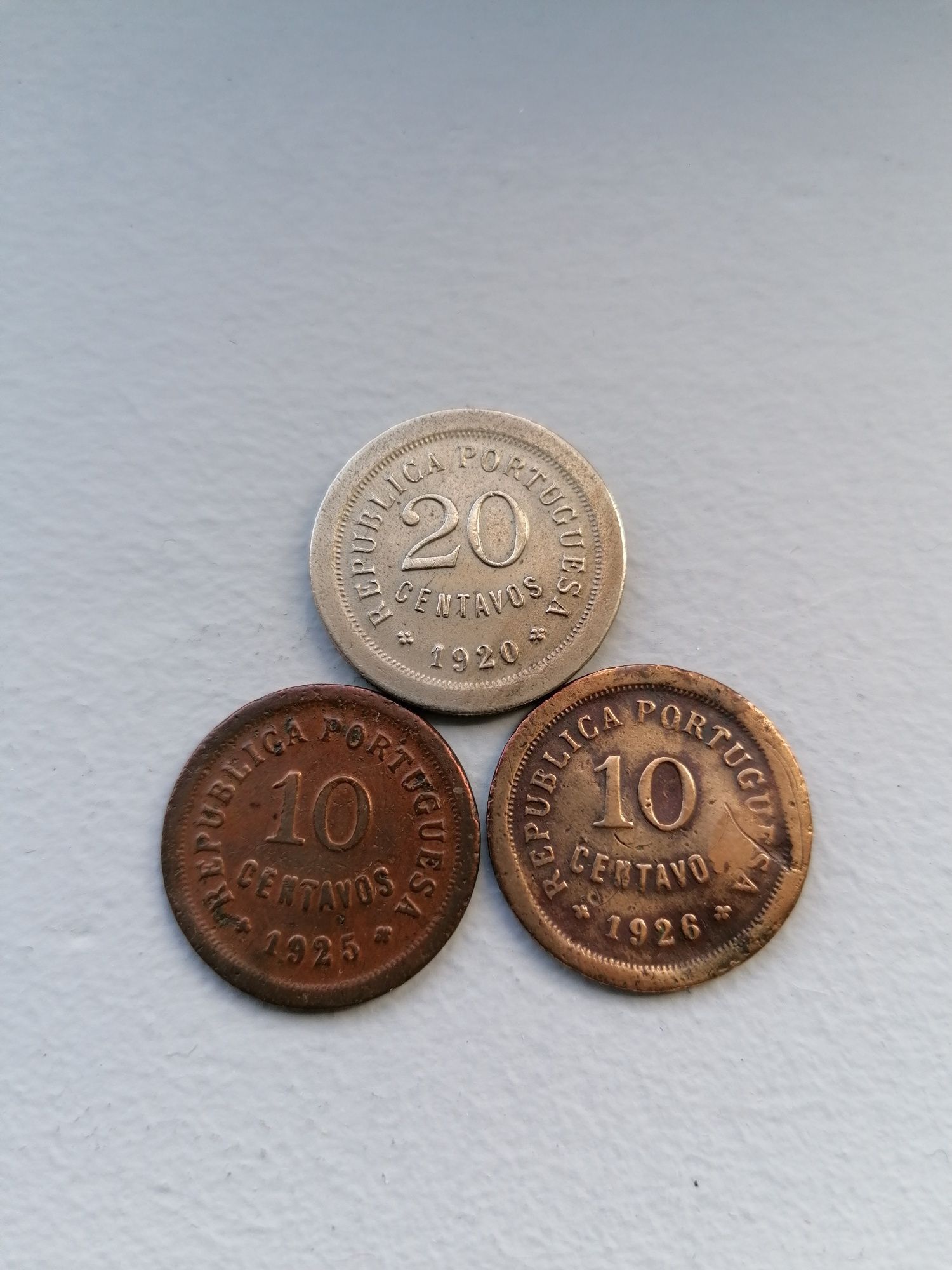 3 moedas antigas