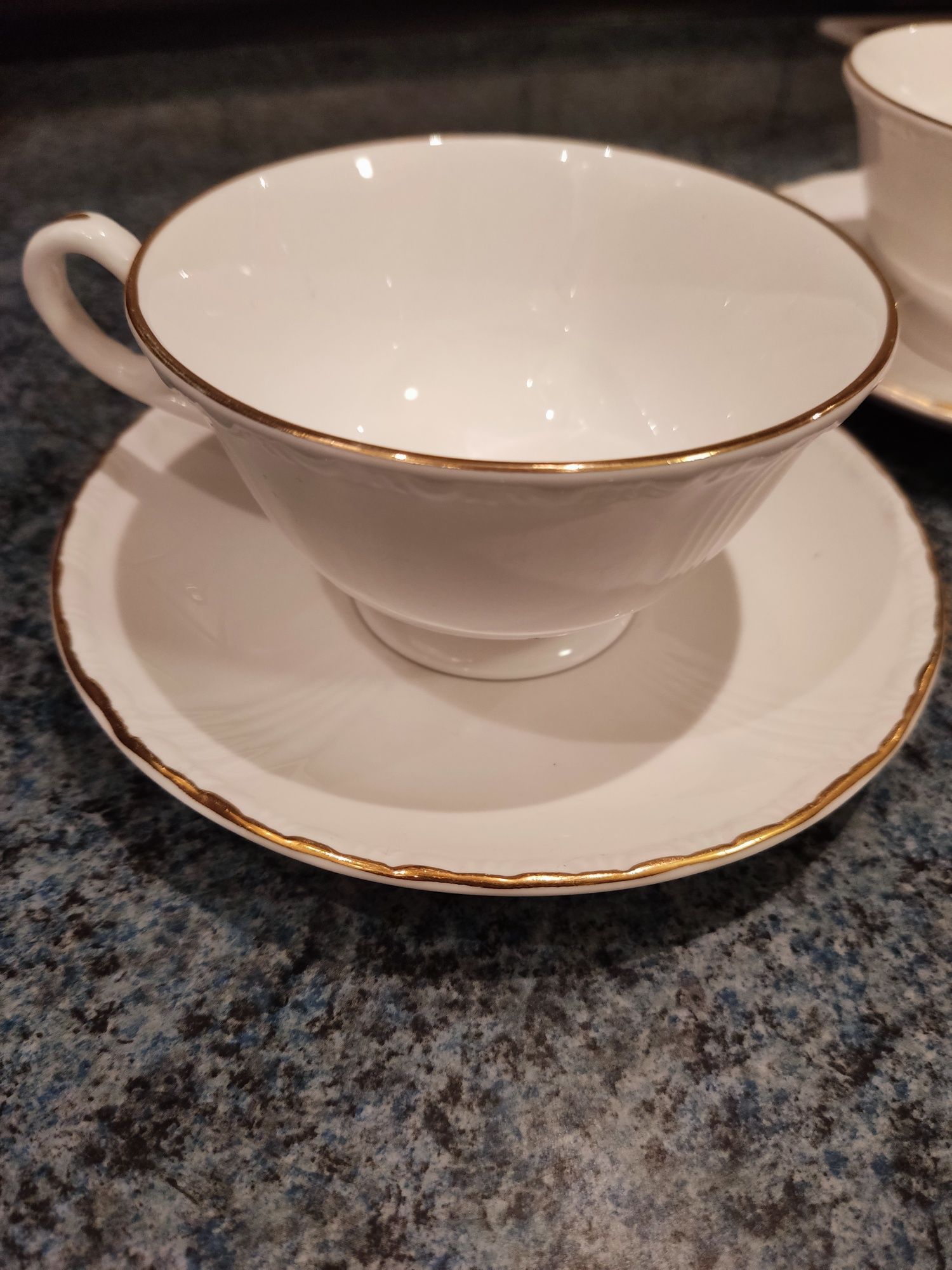 2 filiżanki Marlborough fine bone China angielskie duże