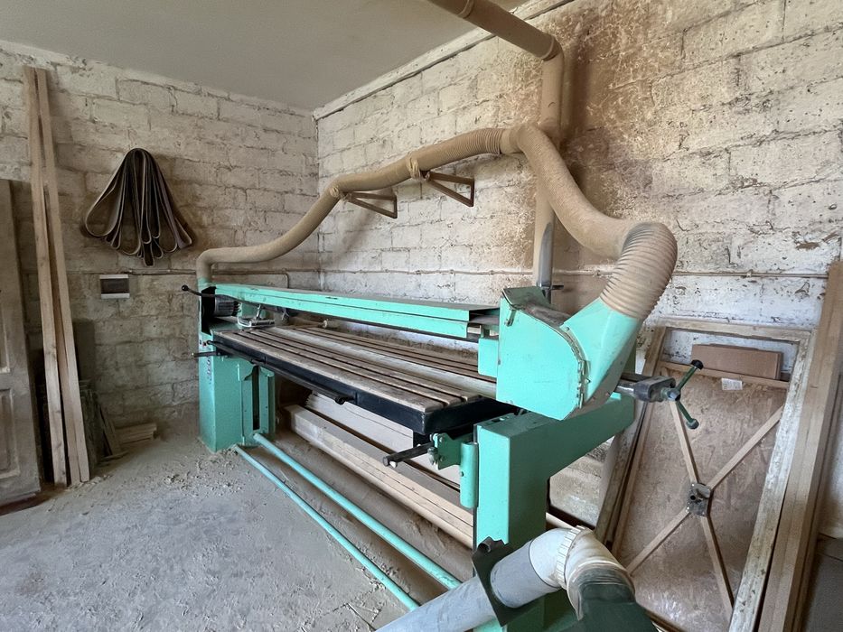 Szlifierka taśmowa do drewna