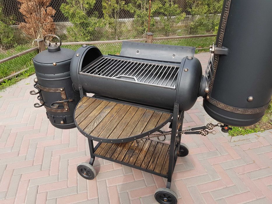 Мангал, коптильня, барбекю, піч.