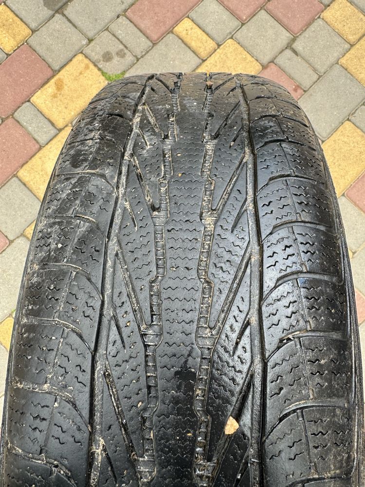 Продам шины Apollo Alnac Winter 205/60 R16 96H M+S