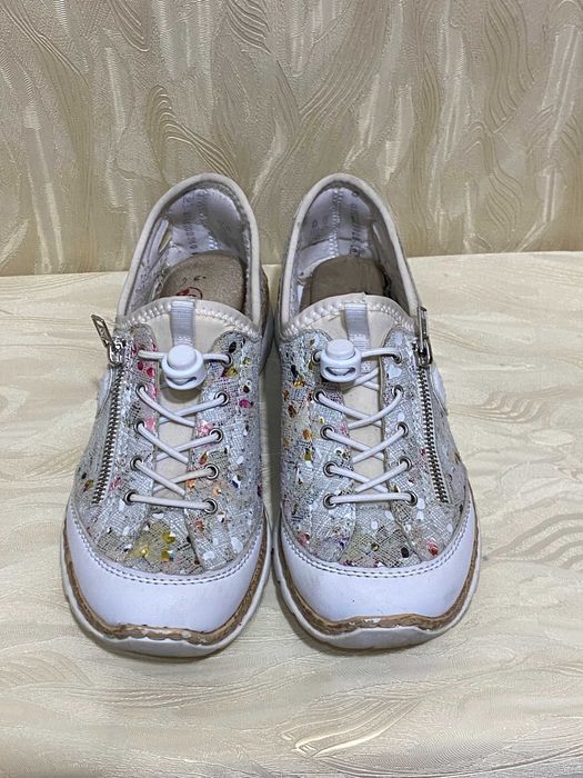 Жіночі кросівки Rieker , р.38