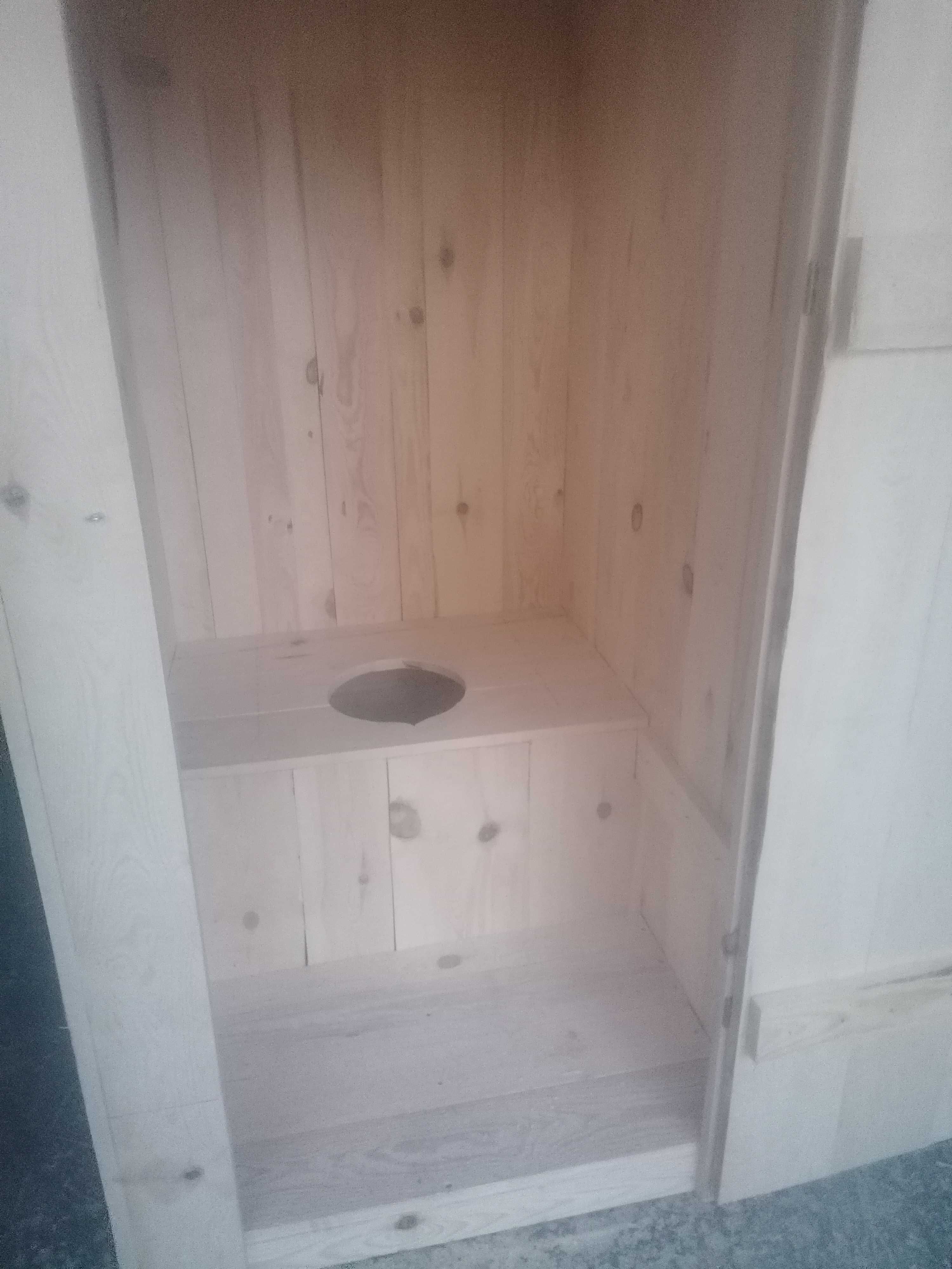 Toaleta WC kibelek