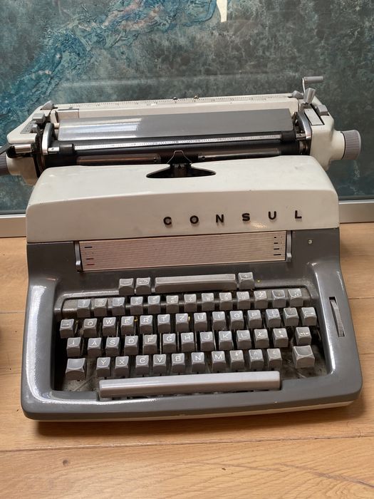 maszyna do pisania CONSUL