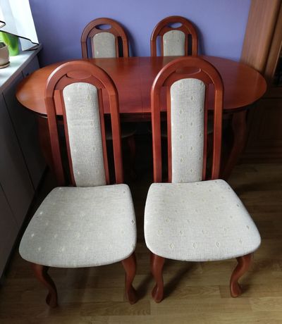 Stol i krzesła, komplet