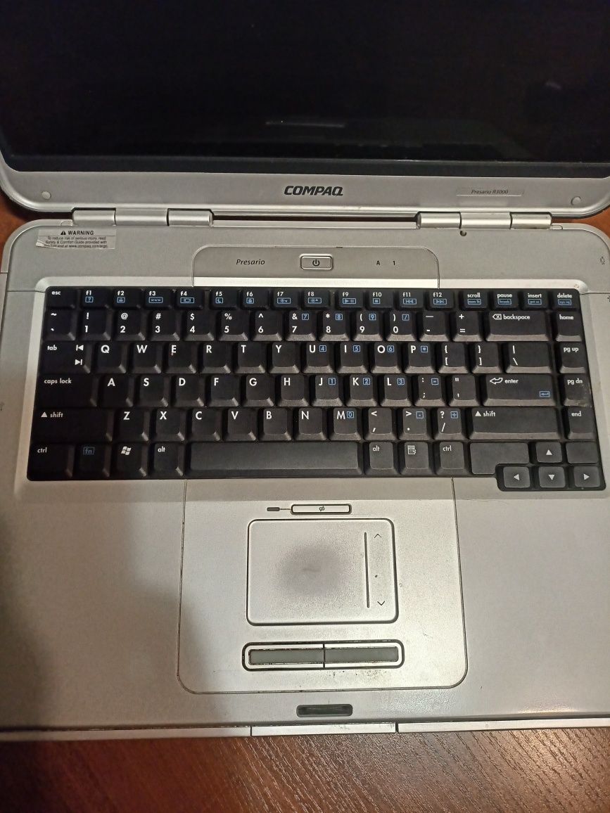 Laptop    Compaq