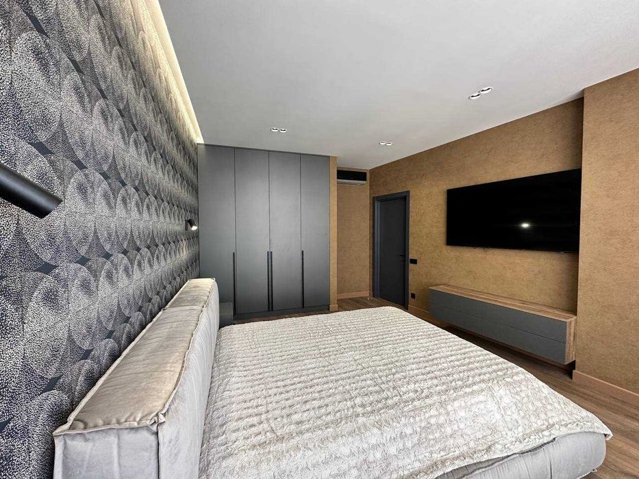 Аркадия, ЖК 42 Жемчужина, 3комн квартира + кухня-гостиная