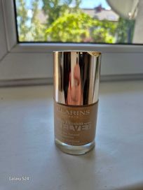 Clarins fluid do twarzy 110N