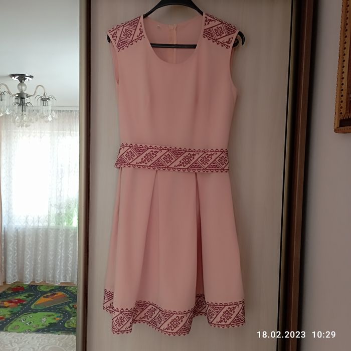 Вишита сукня вишите плаття вишиванка