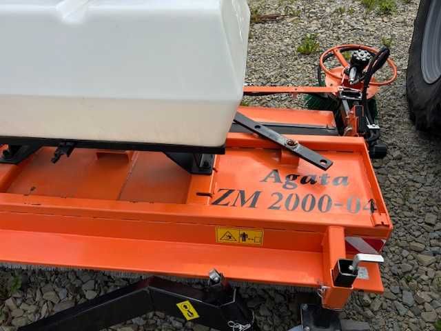 Zamiatarka PRONAR ZM-2000