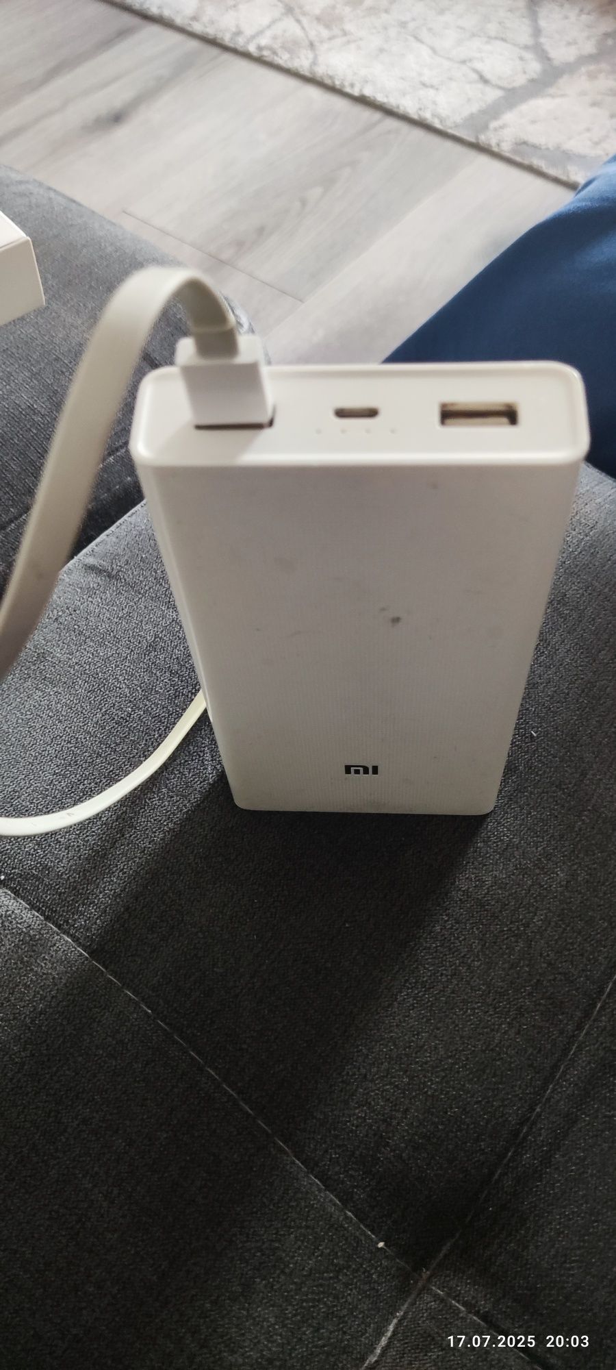 Powerbank Xiaomi 2000 mAh - uszkodzony