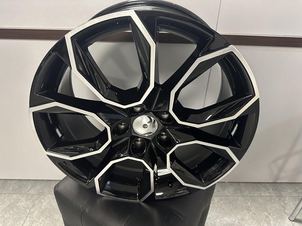 8x 18" et43 piasta 57.1 5x112 pasuja skoda rs vw superb octavia