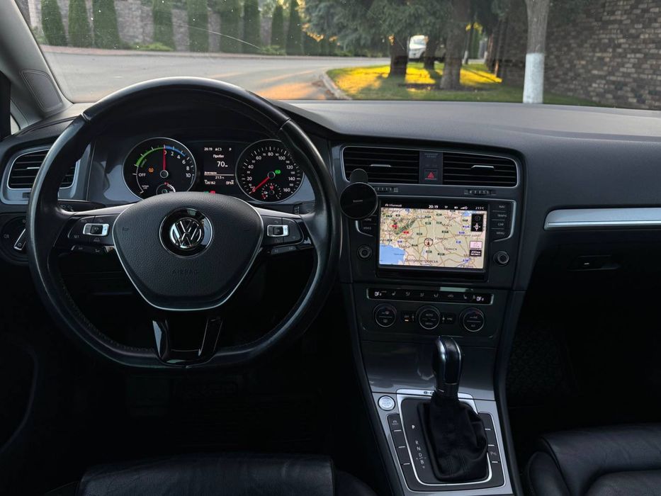 E-golf 24 kwh гарна комплектація