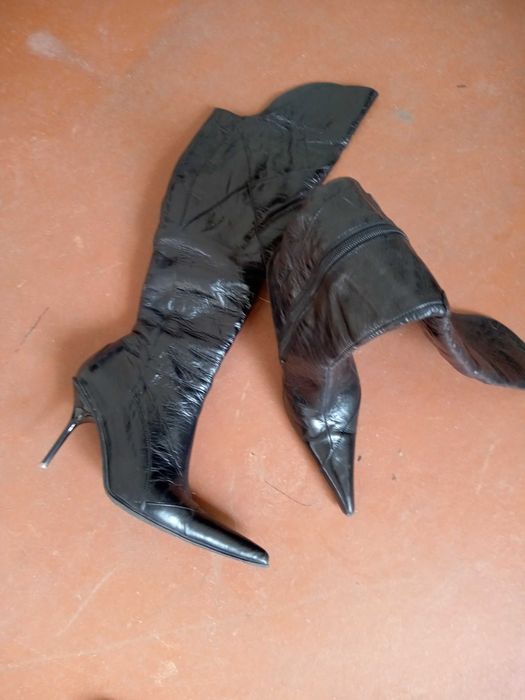 Продам женские сапоги ботфорты,37 р.