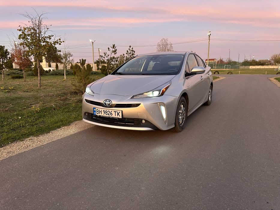 Аренда авто/ прокат/ работа в такси/ Toyota Prius/ Тойота Приус