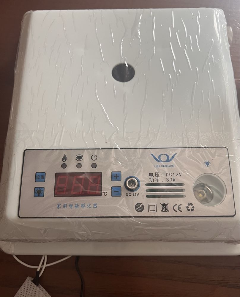 Incubadora ovos semi automatica