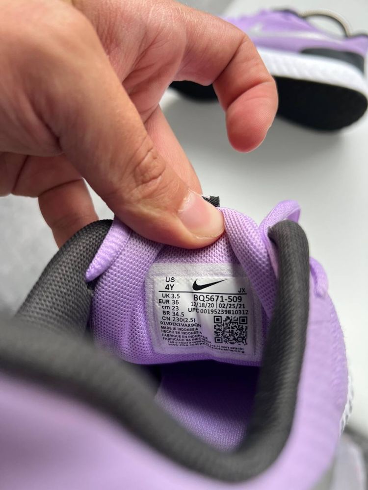 Оригінальні жіночі кросівки Nike Revolution 5 36 Розмір 23см Як Нові!