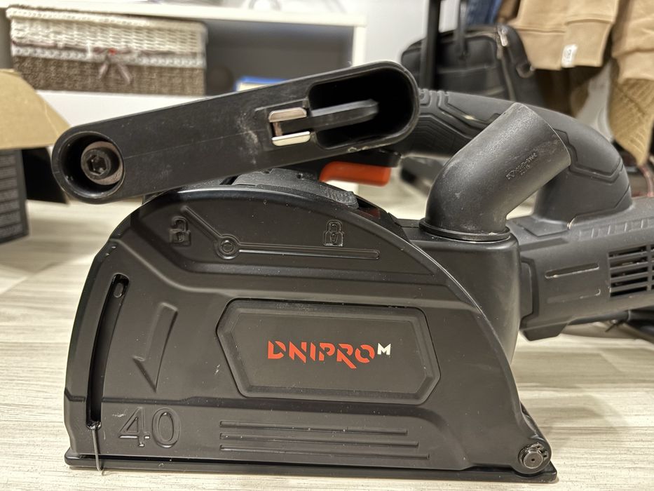 Штроборез Днепро-М