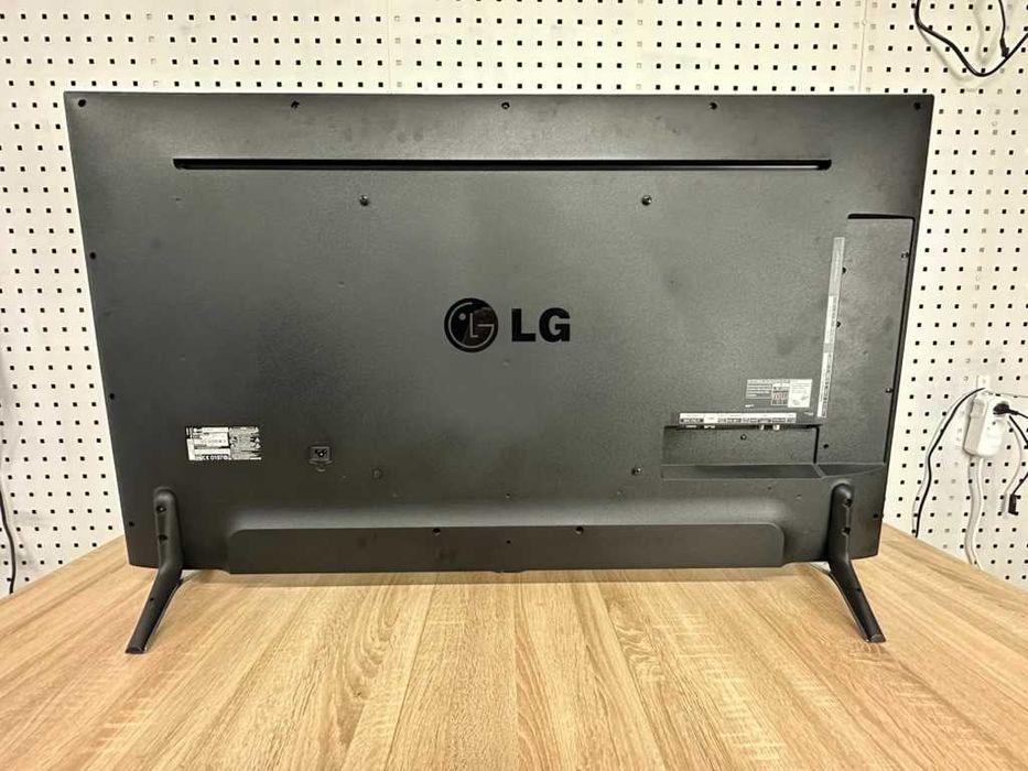 Телевізор LG 55 дюймів, 4к. Телевизор LG 55 дюймoв, 4к.