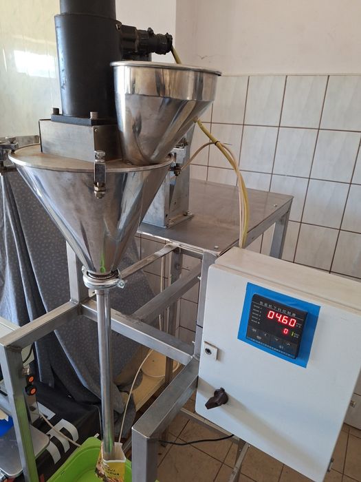 Dozownik ślimakowy + Zgrzewarka