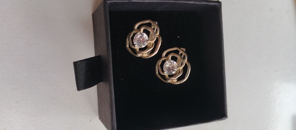 Срібні сережки, з фіанітом