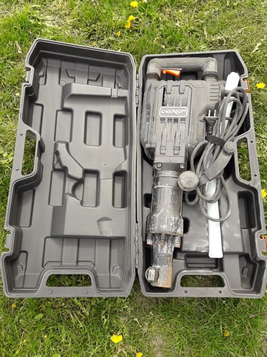 Аренда отбойного молотка, отбойника.