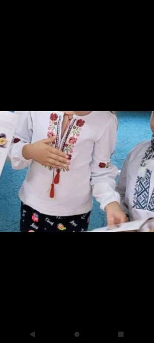 Вишиванки для дівчаток