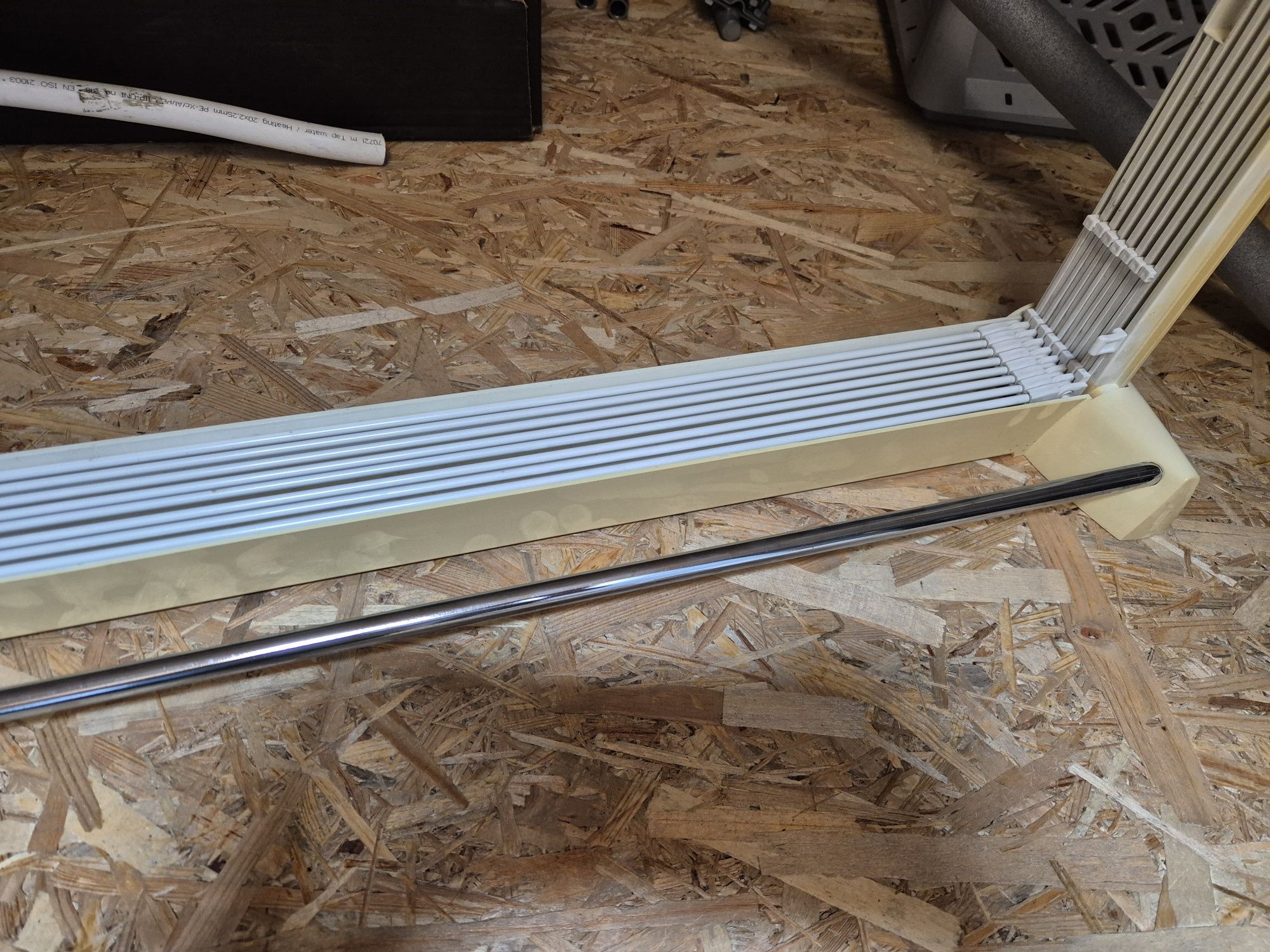 Suszarka LEIFHEIT balkonowa do ubrań składana 100x50cm