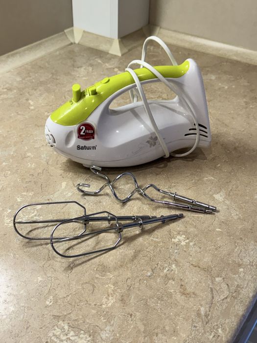 Міксер Saturn з насадками