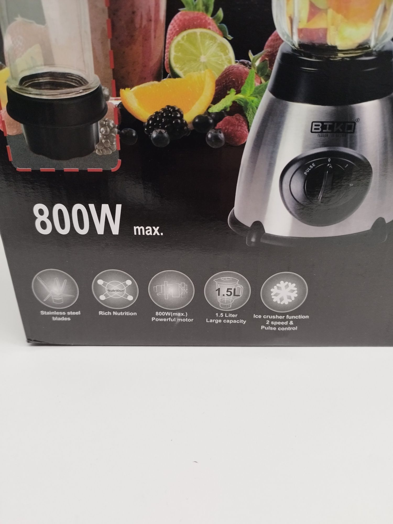 Blender kielichowy 800W