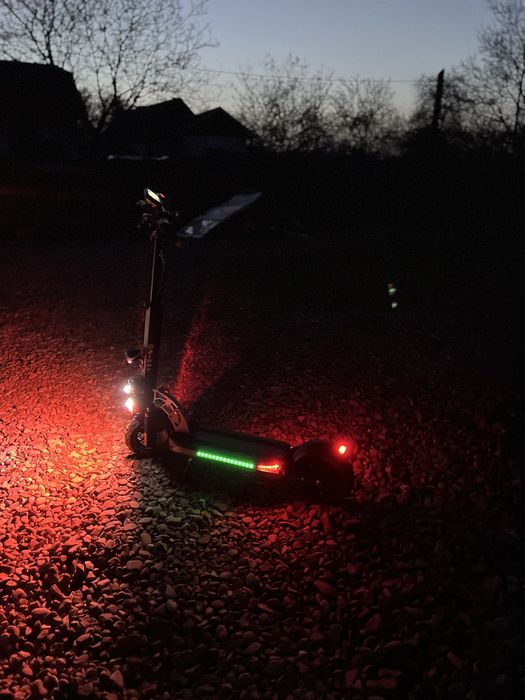 KuKirin M4 Pro з сідлом – 2024 рік, відмінний стан