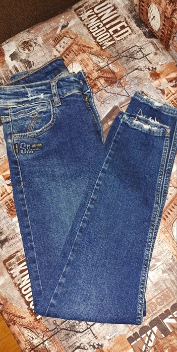 Джинсы мом жеские