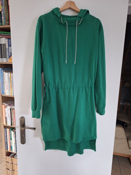 Sukienka sportowa by o la la