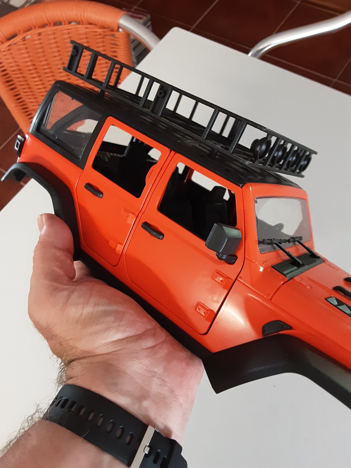 Crawler body novo MN128