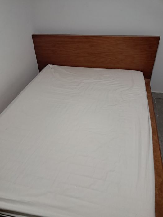 Cama casal madeira