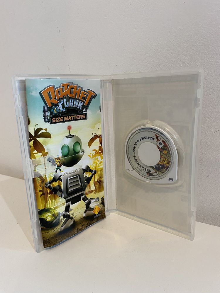 Ratchet e Clank Size Matters PSP