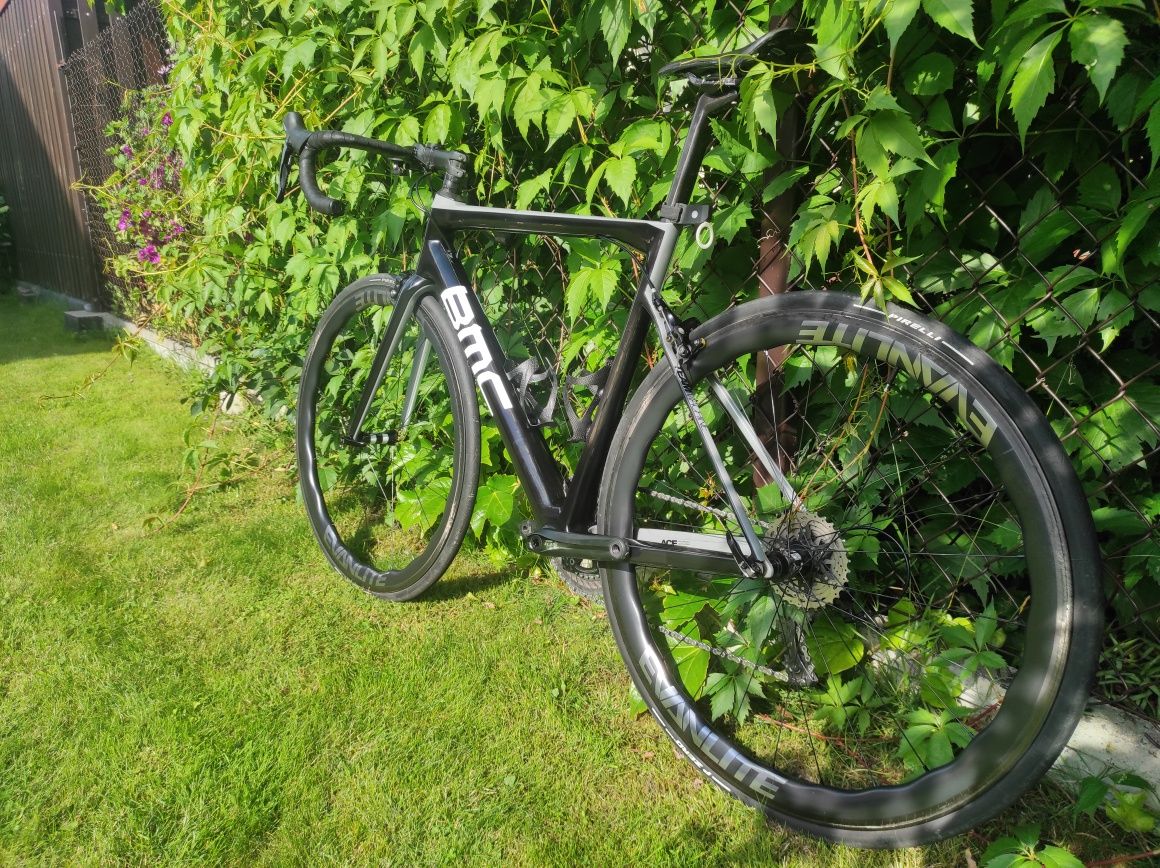 Rower szosowy BMC TEAMMACHINE SLR 02