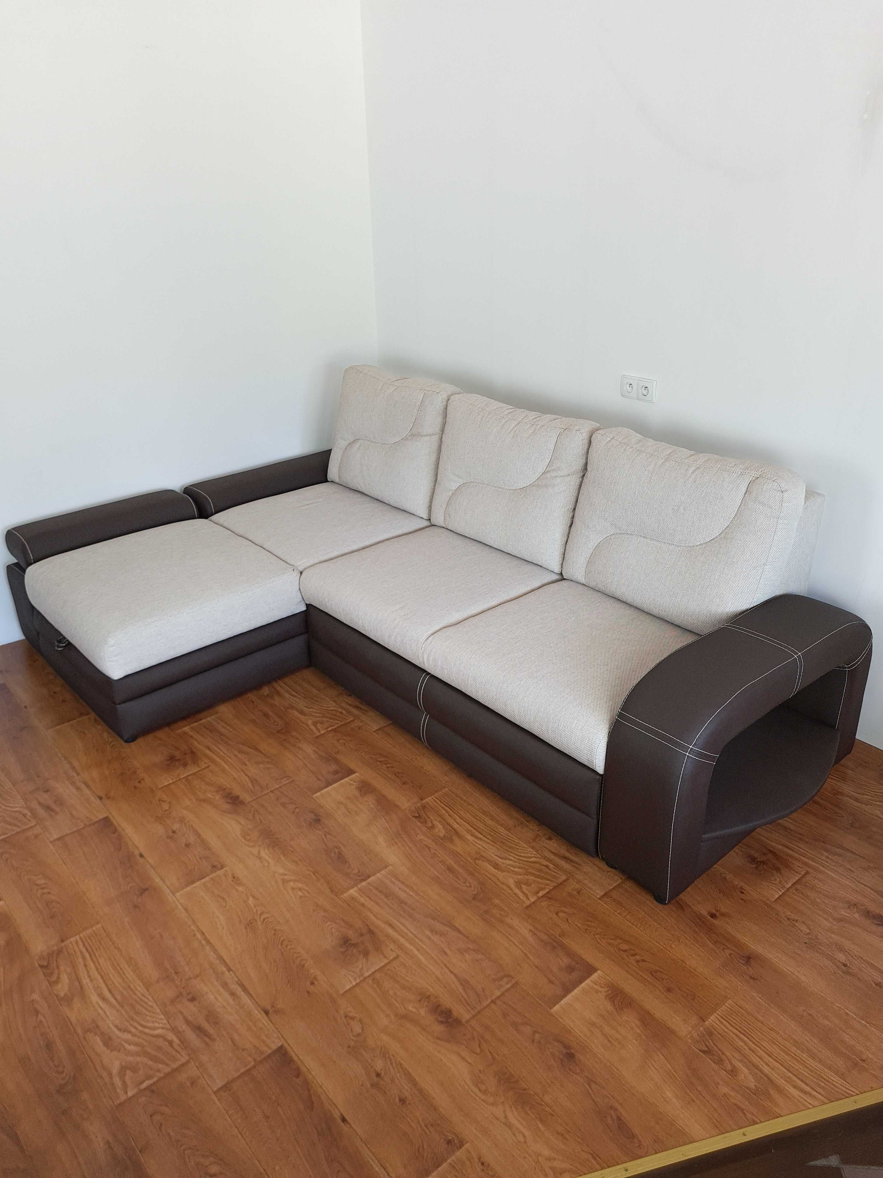 Narożnik z funkcją spania i pojemnikiem materiał + eko skóra - Nowy