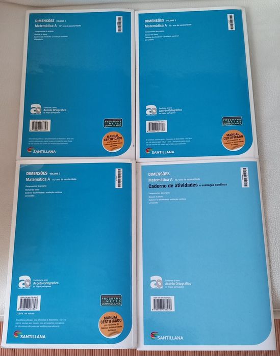 Manual escolar Matemática A 10° ano- Dimensões