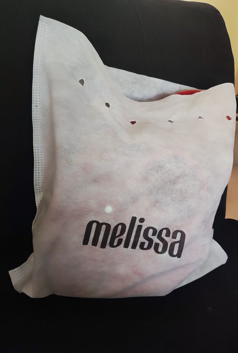Melissa Heartbeat Bag
VERMELHA