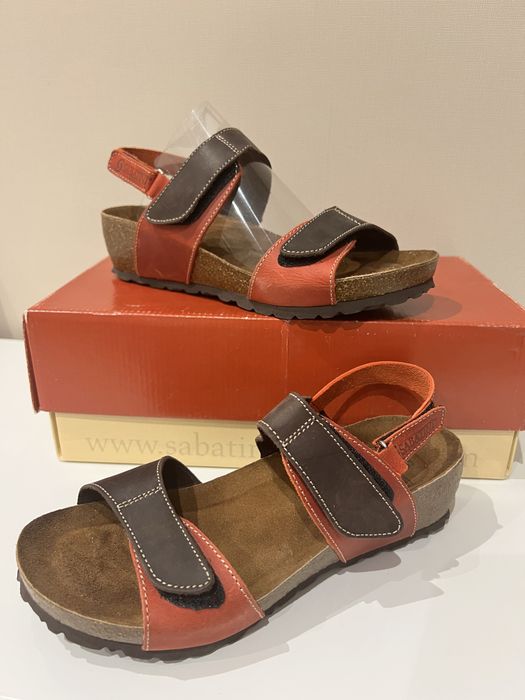 Нові шкіра босоніжки,сандалі 36 натуральний замш ортопедичні анатомічн