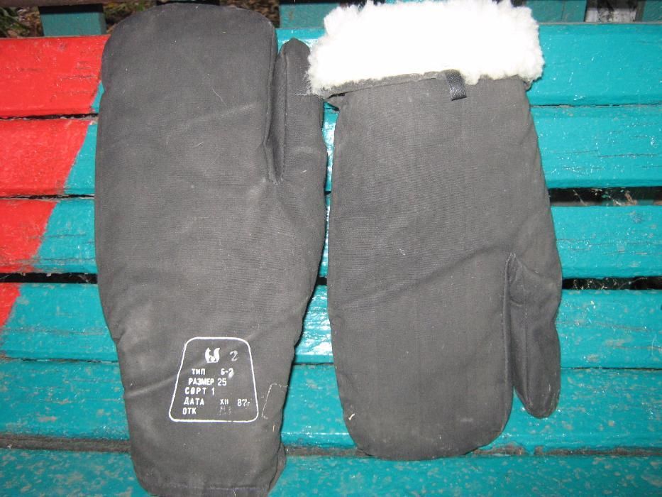 Продам рукавиці зовсім нові