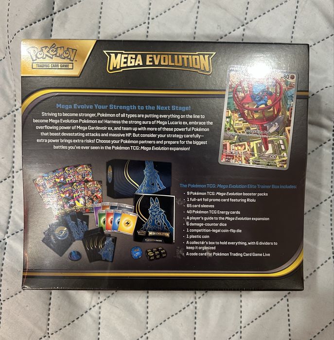 Pokemon Mega Evolution Elite Trainer Box Lucario